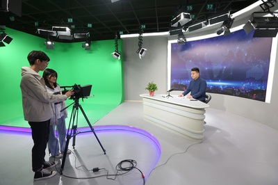 广播电视编导实验室--全景演播室