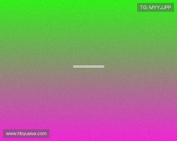 尘封的秘密：瓶中之物的奇幻漂流与命运的低语